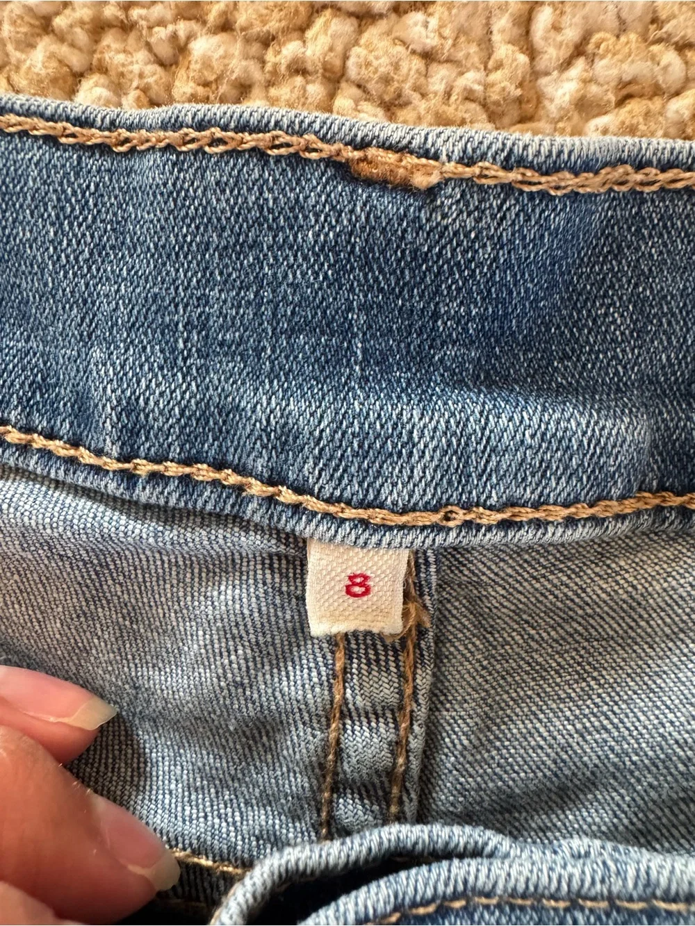 Levi’s Women’s Distressed Skinny Jeans Size 8 Medium Wash Stretch Denim